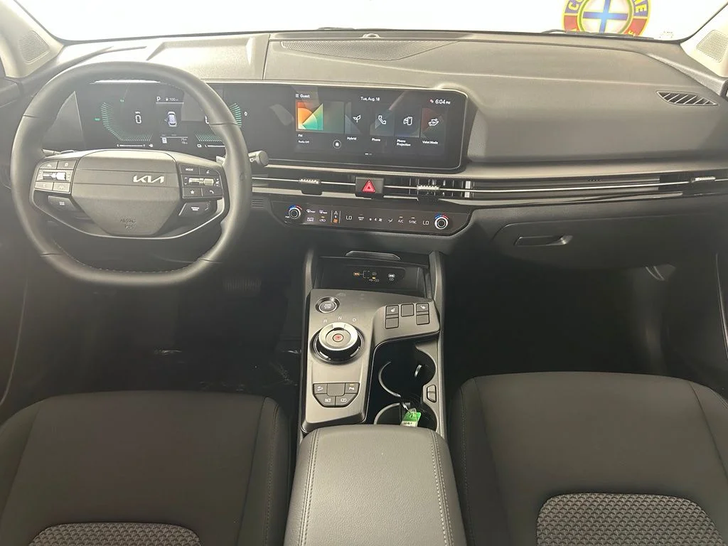 New 2027 Snow White Pearl Kia S image 4