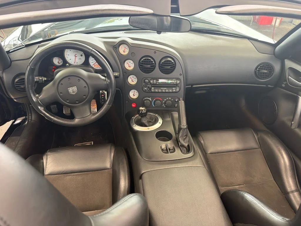 Used 2005 Black Dodge SRT10 image 8