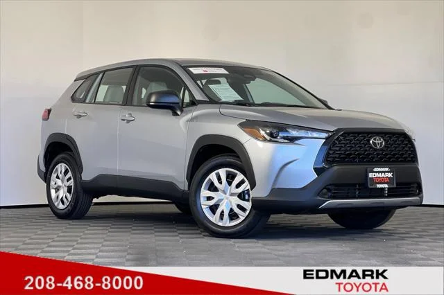 Certified Used 2025 SONIC SILVER Toyota  image 19