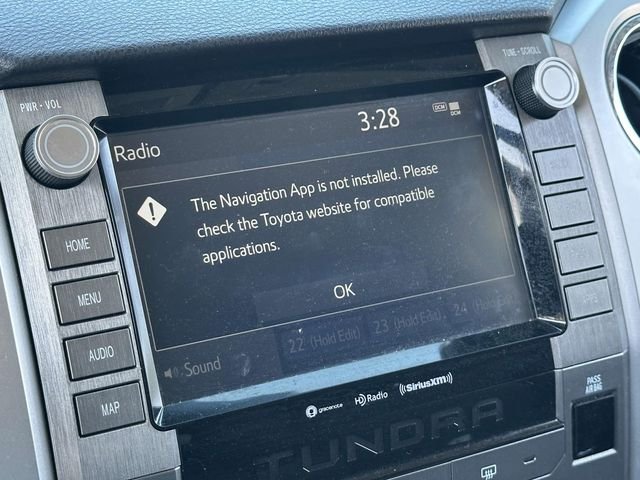 Used 2021 Green Toyota SR5 image 3