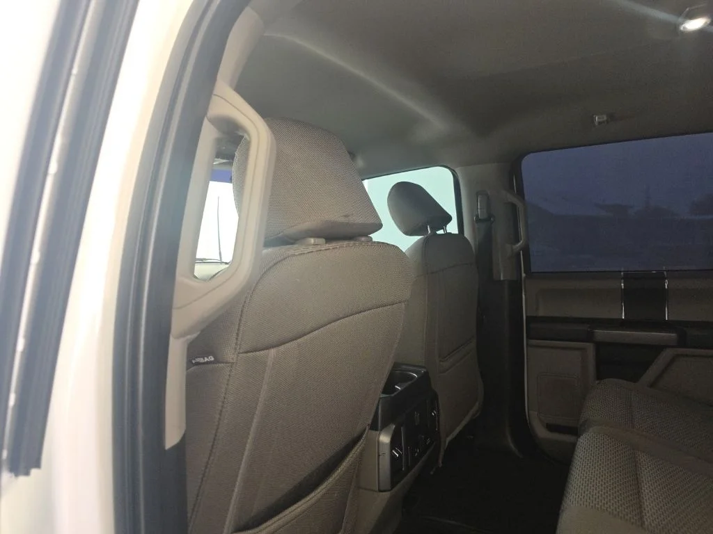 Used 2021 Oxford White Ford XLT image 13