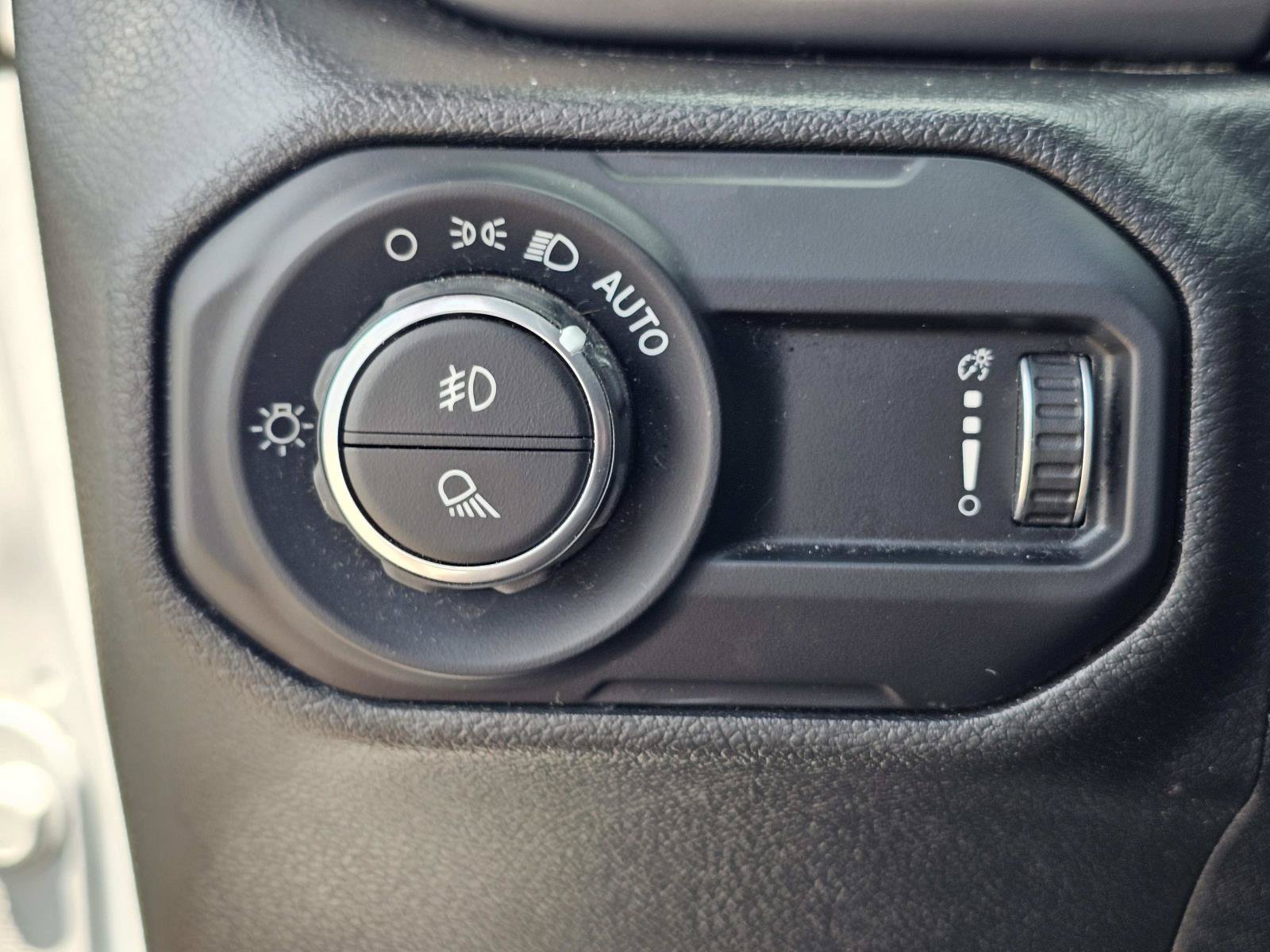 2023 Jeep Gladiator Sport S - Photo 21