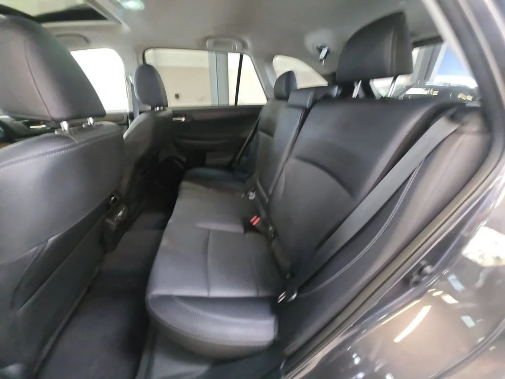 Used 2018 Gray Subaru 2.5i image 22