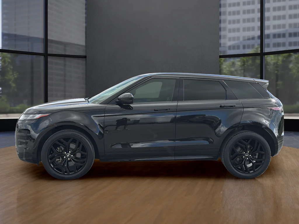 Used 2022 Black Land Rover Dynamic image 13