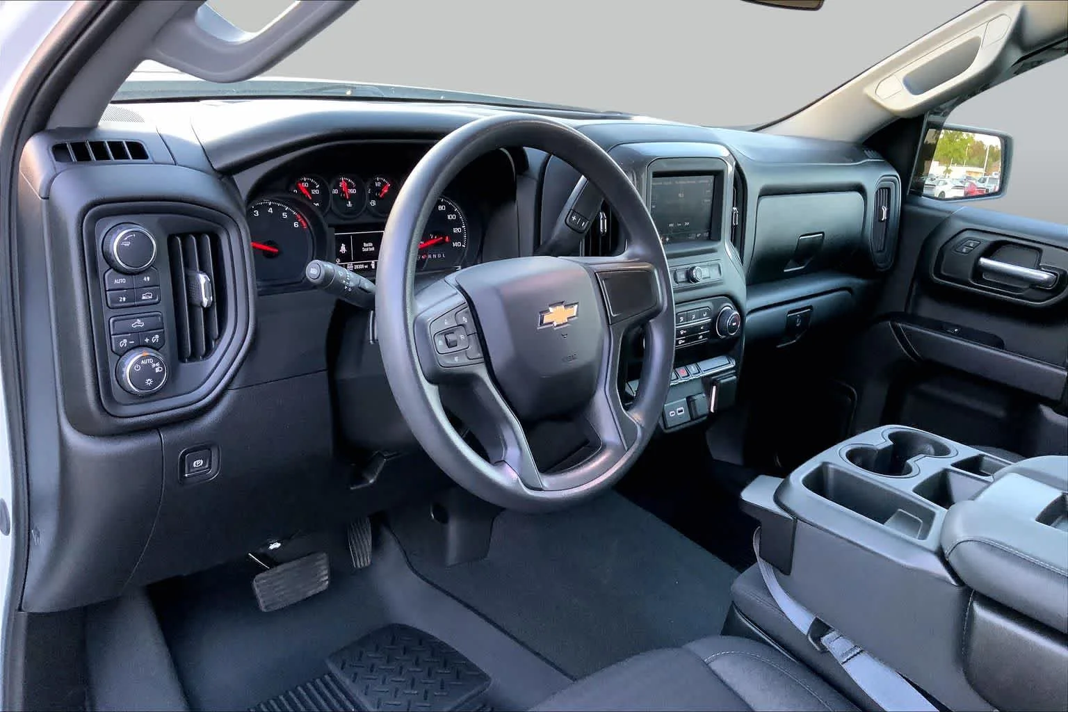 Used 2024 Summit White Chevrolet Custom image 32