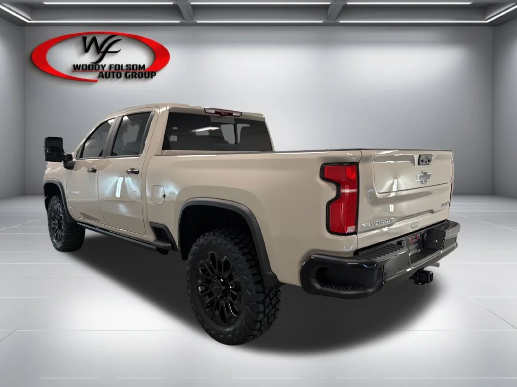 2026 Chevrolet Silverado 2500 HD ZR2 - Photo 8