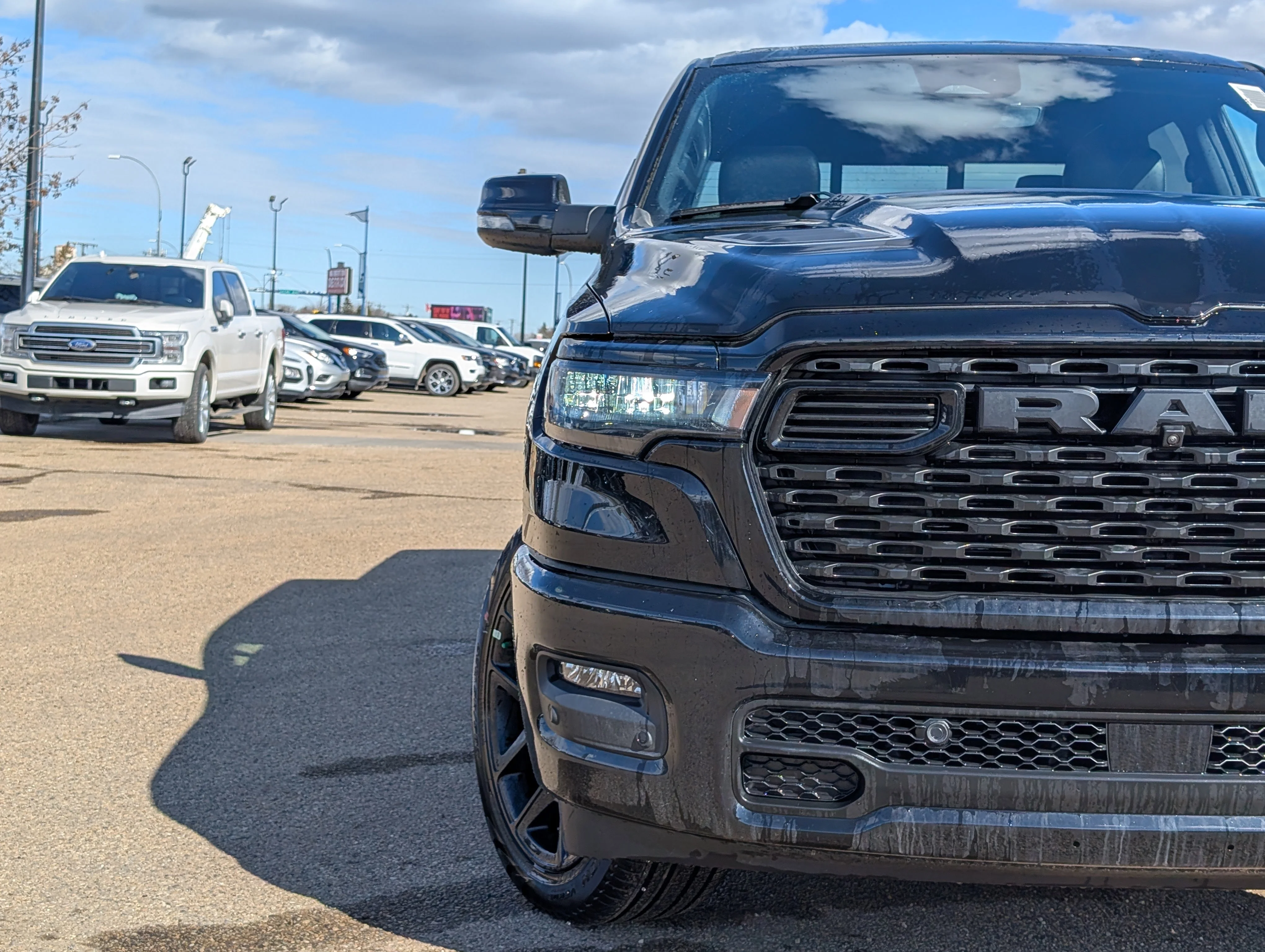 New 2026 Diamond Black Crystal Pearl Ram Sport image 11
