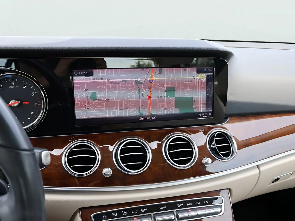 Used 2019 Black Mercedes-Benz E 300 image 22