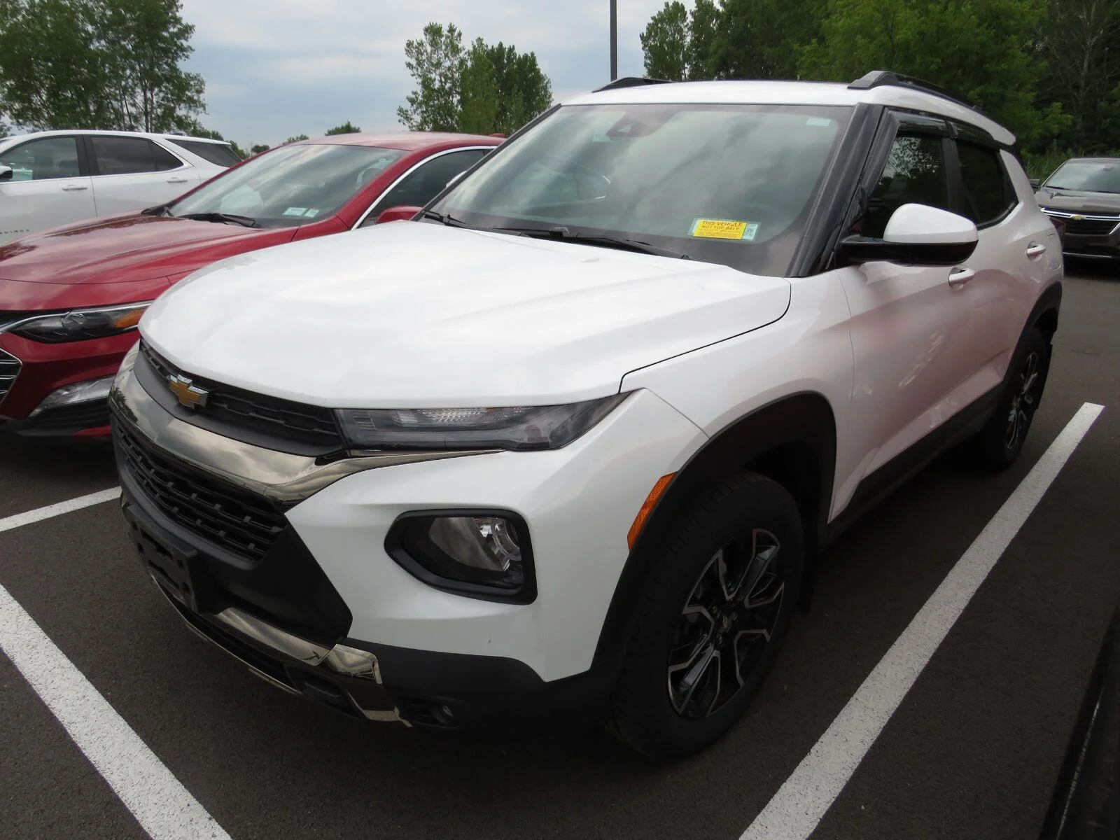 Used 2023 Summit White Chevrolet ACTIV image 6