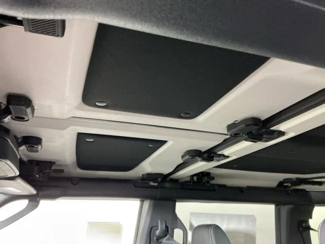 New 2026 Avalanche Gray Ford Badlands image 18