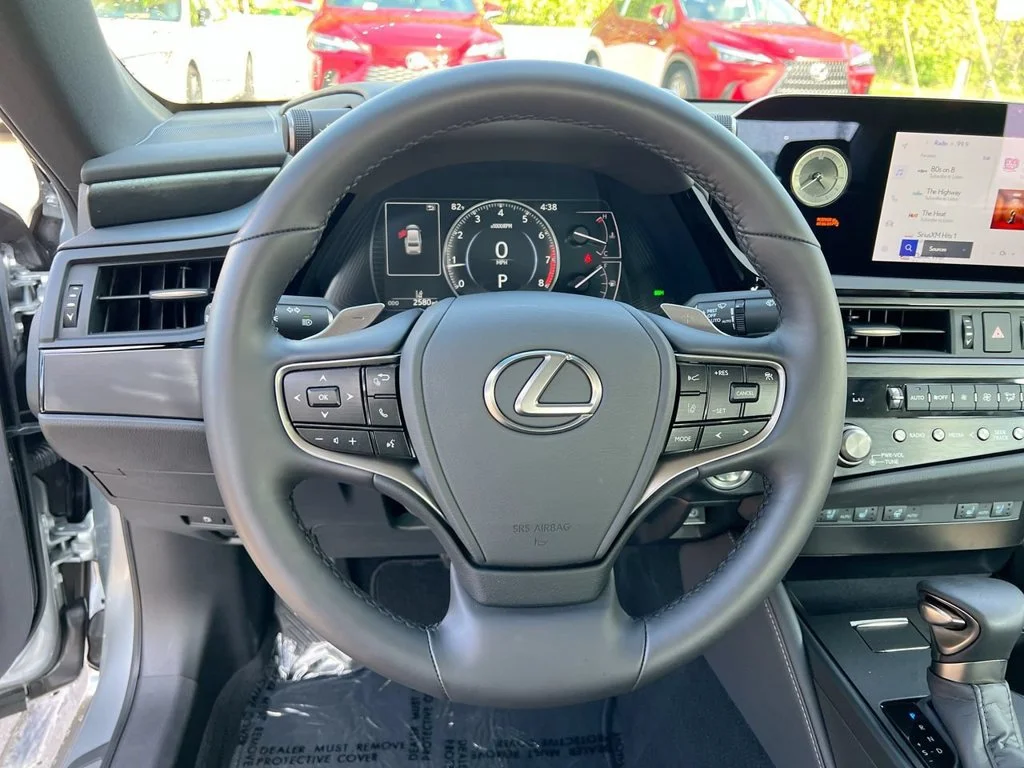 Certified Used 2025 IRIDIUM Lexus 350 image 13