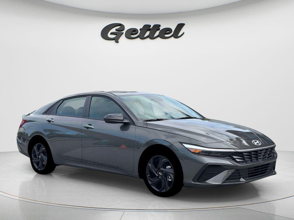New 2026 Gray Hyundai SEL Sport image 10