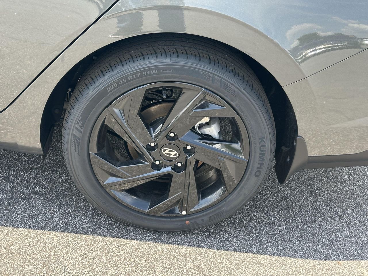 New 2026 Amazon Gray Hyundai SEL Sport image 17