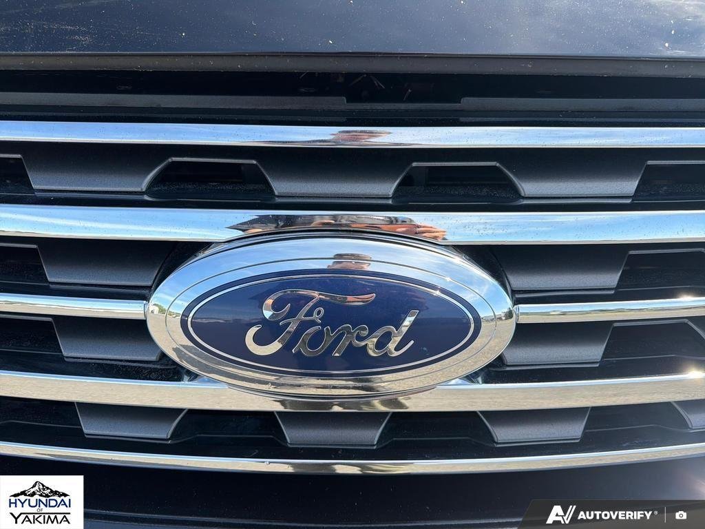 Used 2021 Agate Black Metallic Ford XLT image 9