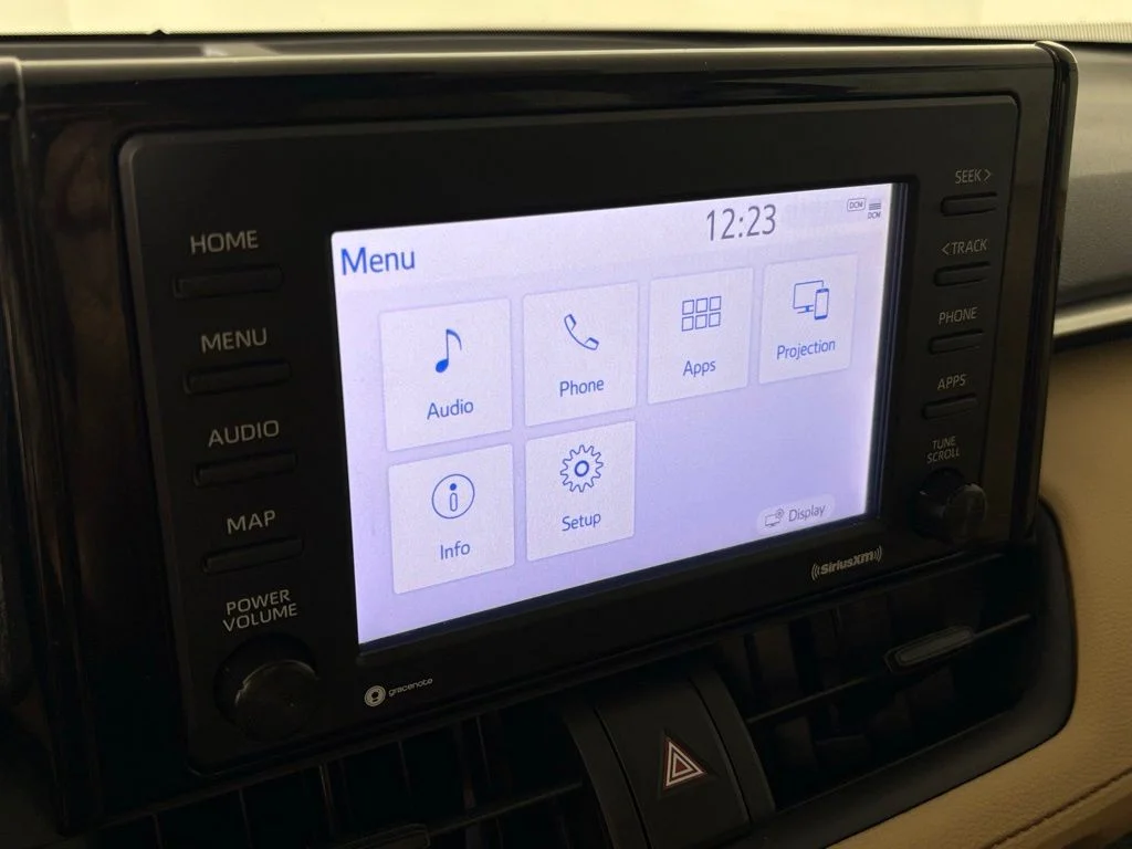 Used 2020 Red Toyota LE image 27