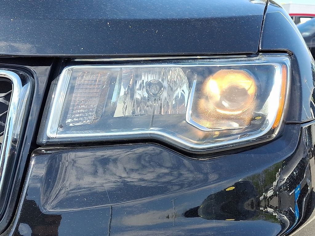 Used 2020 Black Jeep Limited image 10