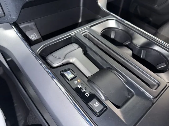 New 2026 Oxford White Ford XLT image 21