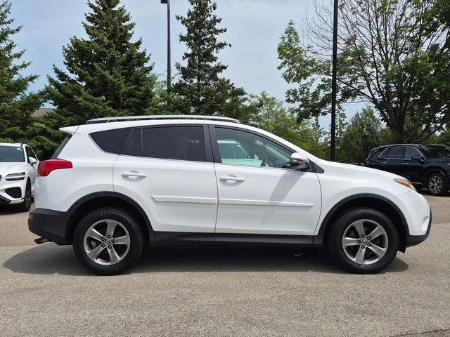 Used 2015 White Toyota XLE image 7