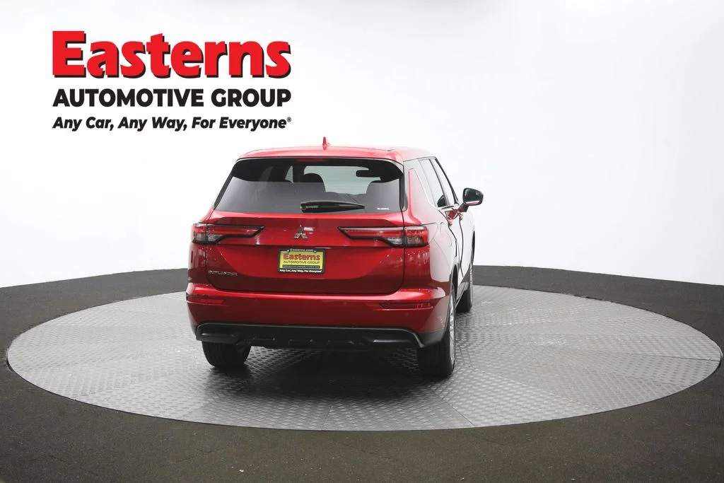 Used 2024 Red Mitsubishi ES image 37