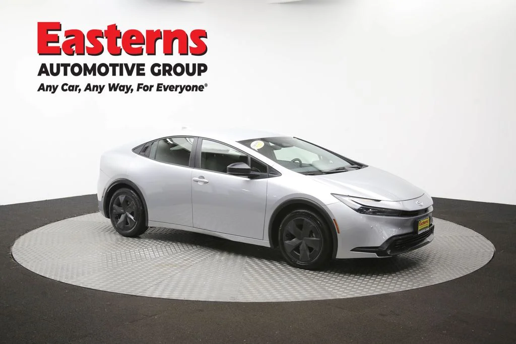 Used 2025 Gray Toyota LE image 46