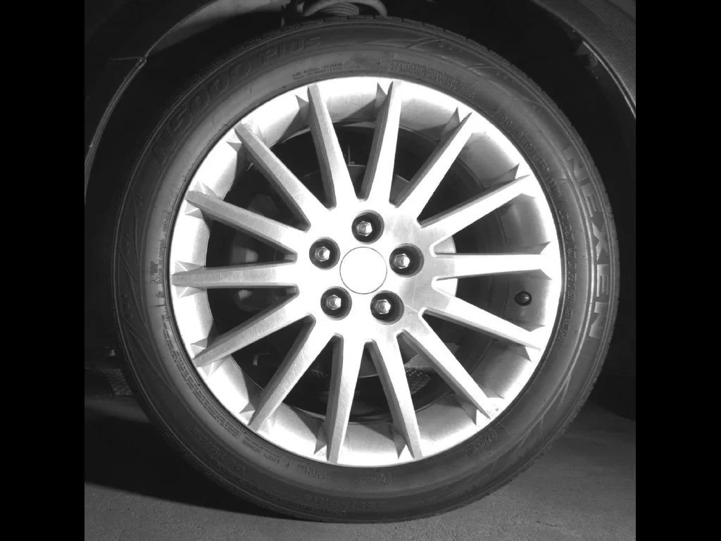 Used 2009 Black Saturn XR image 10