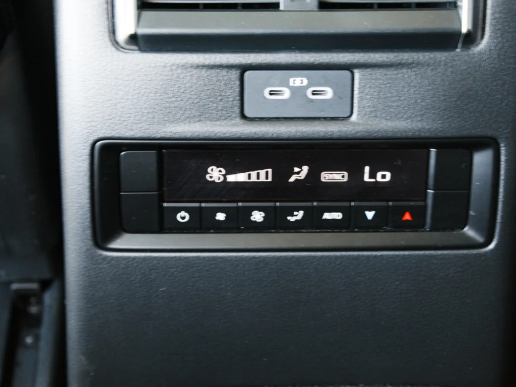 Used 2025 Silver Mazda Premium Sport image 27