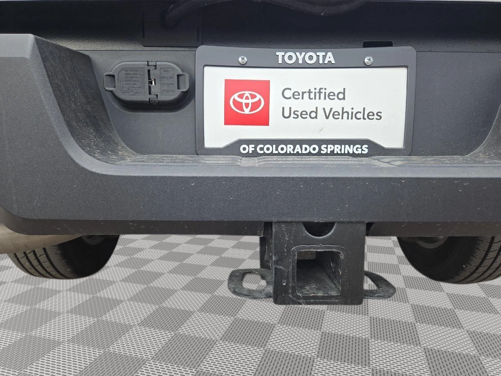 2024 Toyota Tacoma SR5 - Photo 10