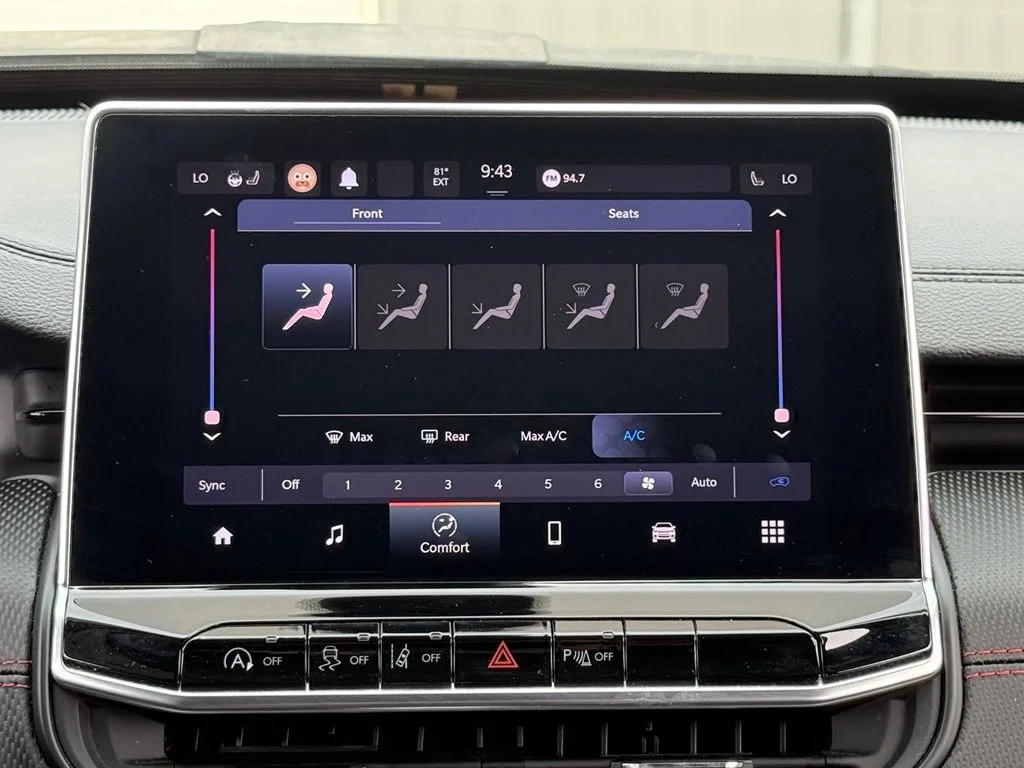 Used 2024  Jeep Trailhawk image 20