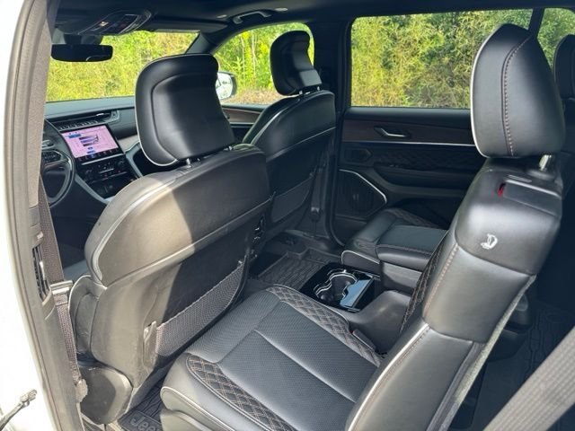 Used 2025 Bright White Clearcoat Jeep Summit image 12