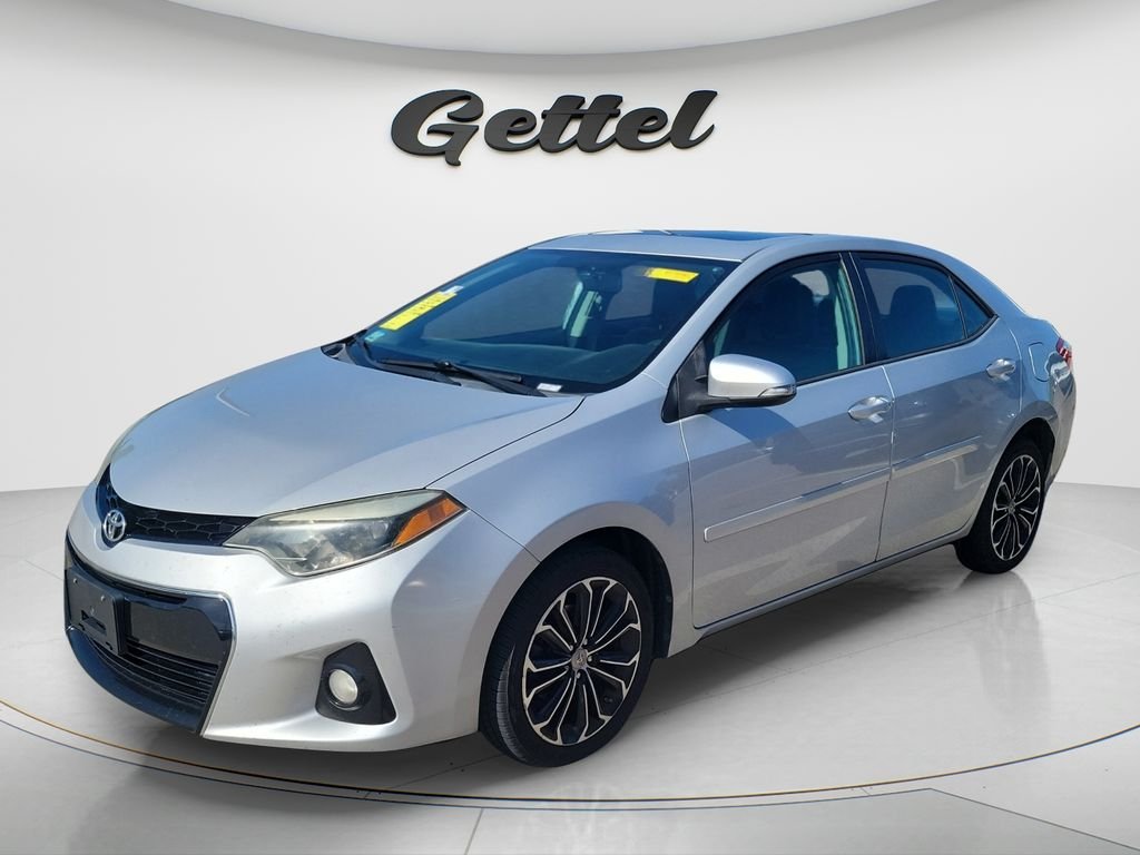Used 2015 Silver Toyota S Plus image 1