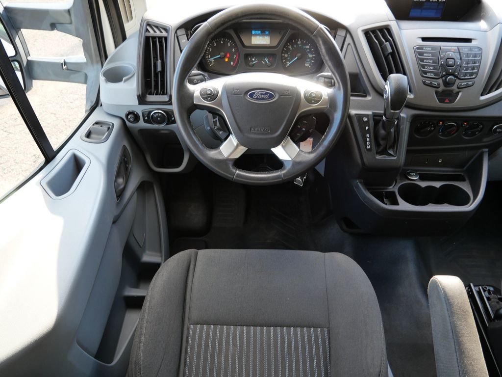 Used 2015 White Ford Base image 15