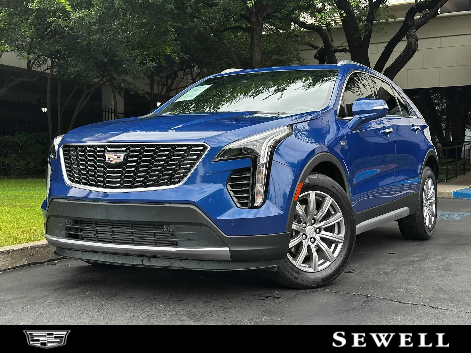2021 Cadillac XT4 Premium Luxury's photo