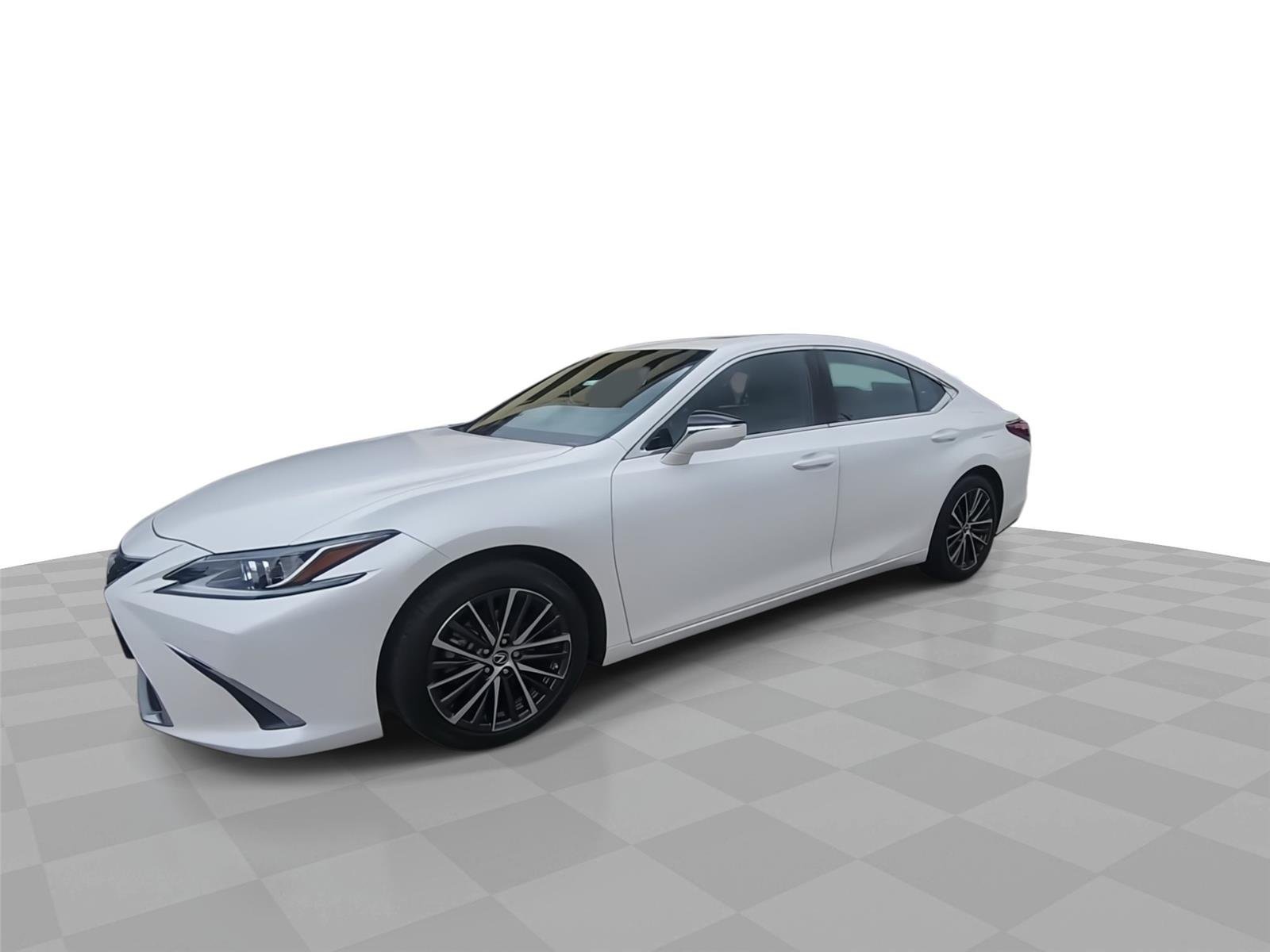 Used 2024 White Lexus ES 350 image 4