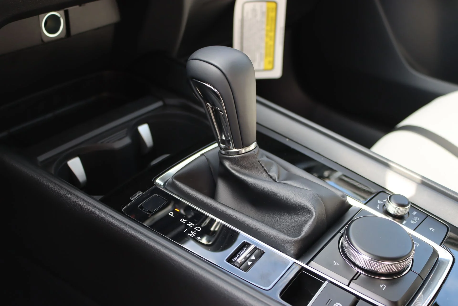 2026 Mazda CX-50 Premium Plus - Photo 15