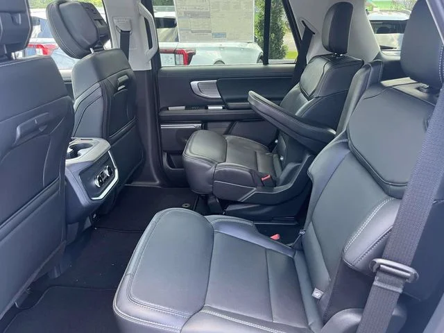 New 2026 Black Ford Platinum image 11