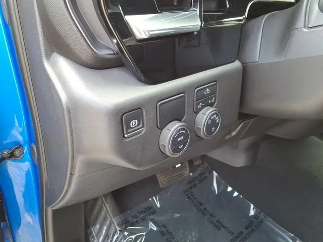 Used 2025 Riptide Blue Metallic Chevrolet LT image 17