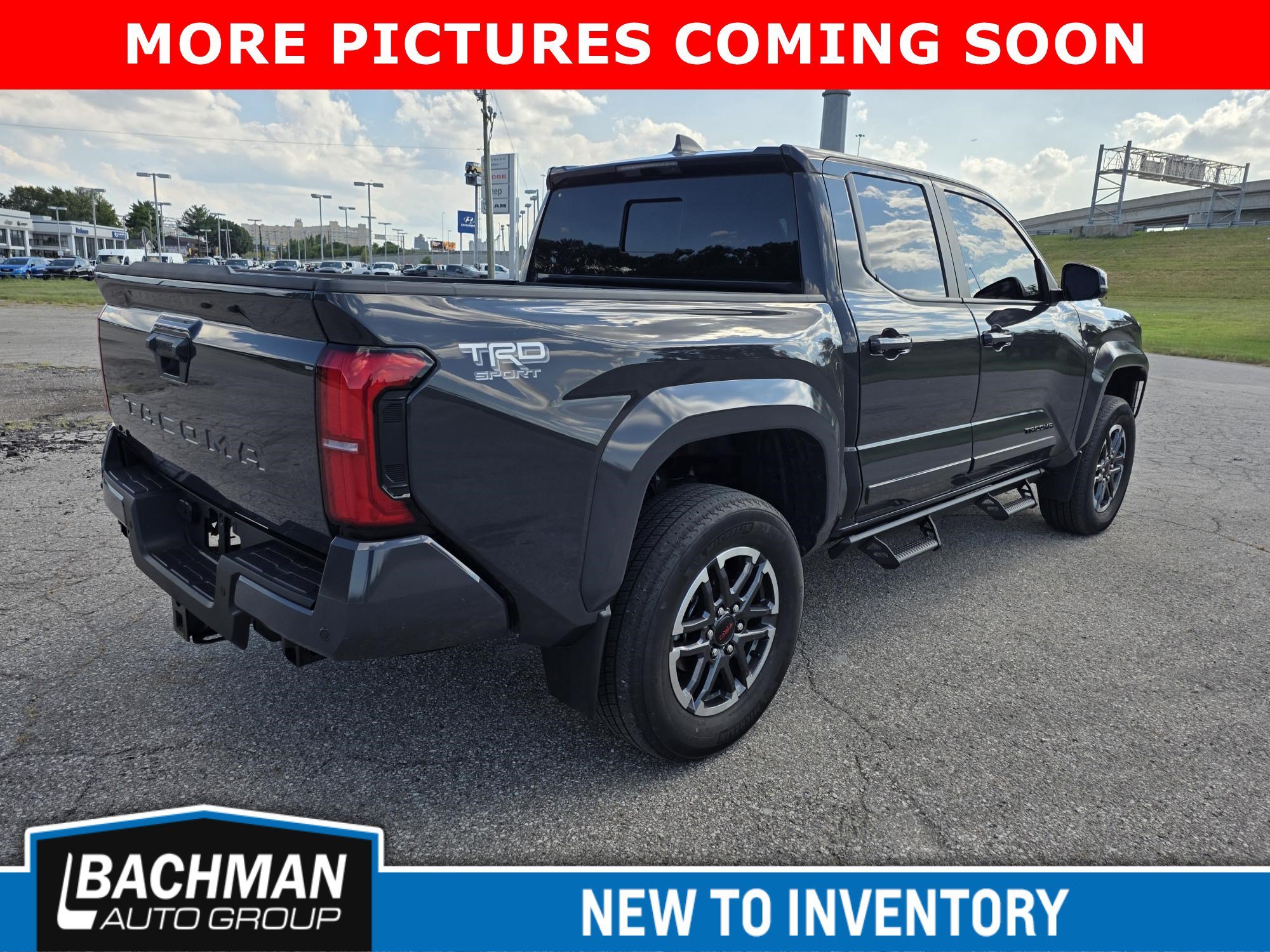 Used 2024 Gray Toyota  image 7