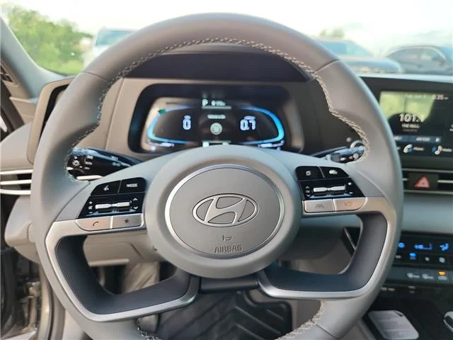 New 2026 Amazon Gray Hyundai SEL Sport image 19