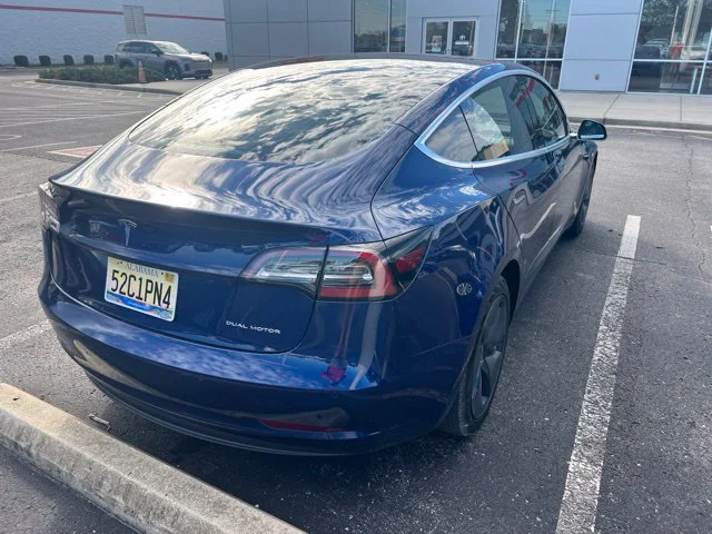 Used 2018  Tesla Performance image 3