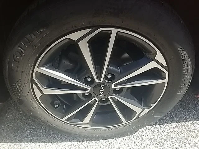 Certified Used 2024 Red Kia LXS image 23