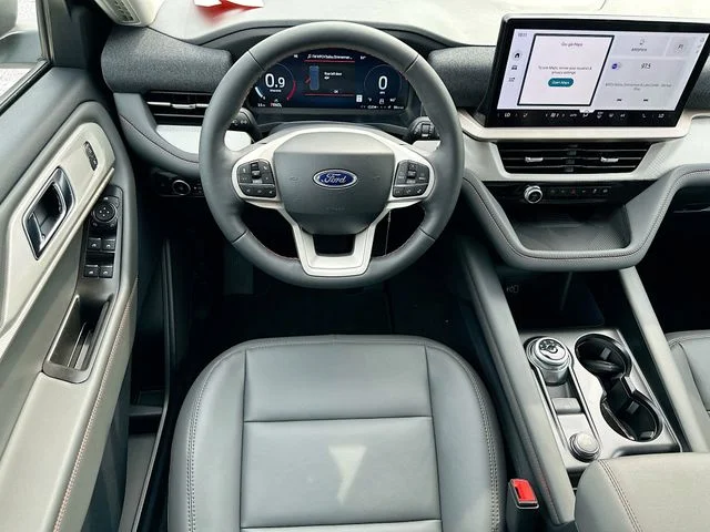 New 2026 White Metallic Ford Active image 15