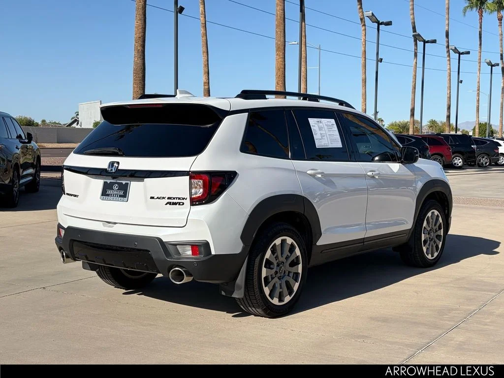 Used 2025 White Honda Black Edition image 8