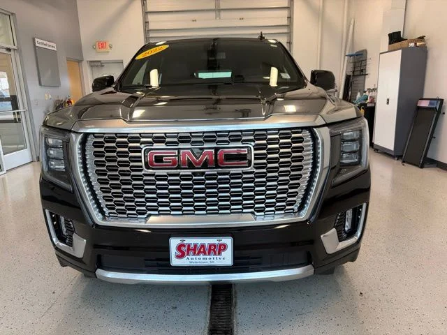 Used 2022 Black GMC Denali image 5