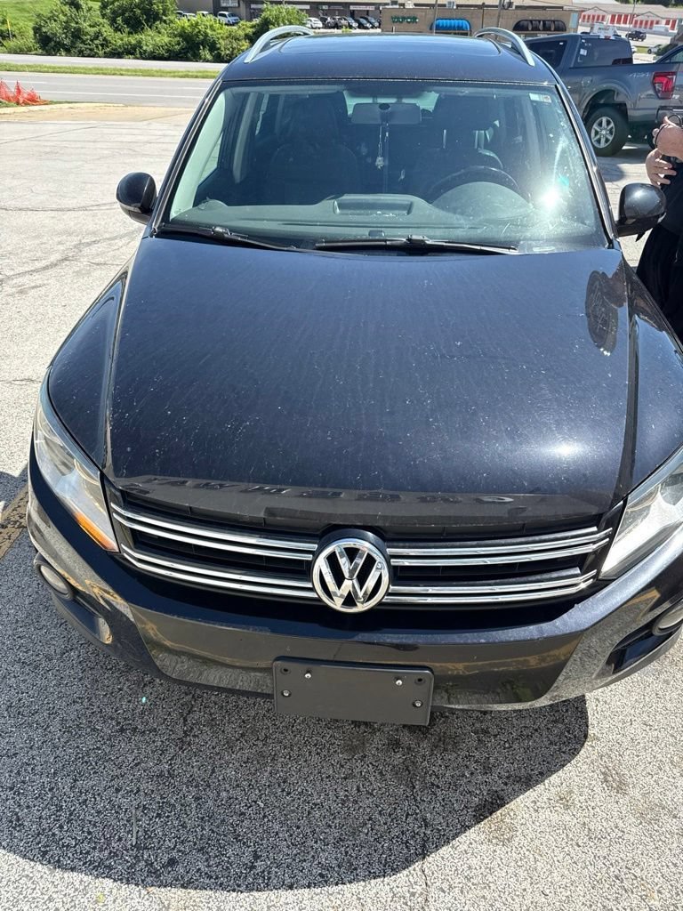 2015 Volkswagen Tiguan 2.0T SEL 4Motion's photo