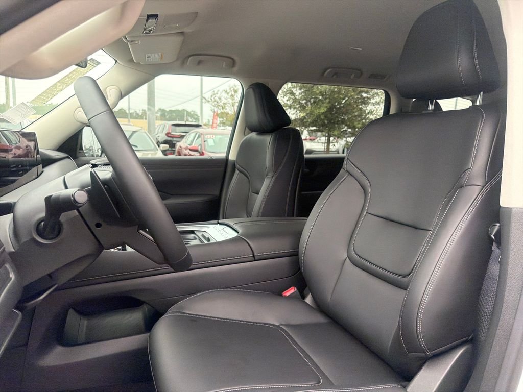 New 2026 Nissan Armada SV 4D Sport Utility