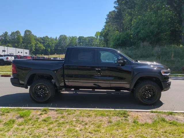 New 2026 Diamond Black Crystal Pearl-Coat Exterior Paint RAM RHO image 14