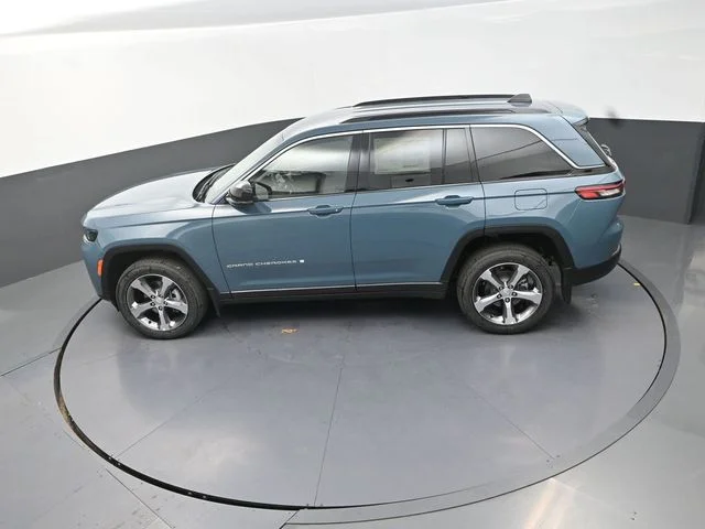 New 2026 Steel Blue Exterior Paint Jeep Limited image 14