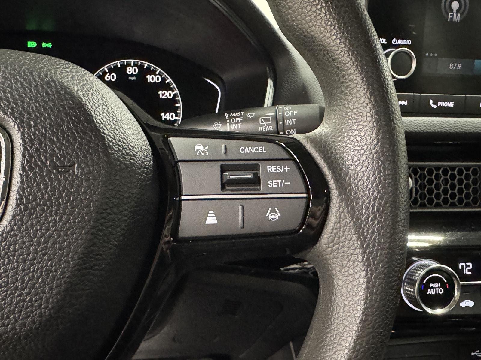 Used 2024 Lunar Silver Metallic honda LX image 27