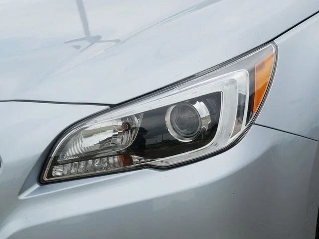 Used 2016 Silver Subaru 2.5i image 10