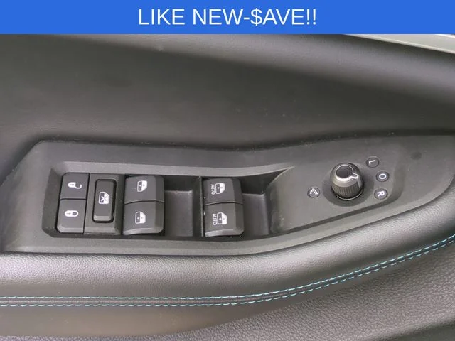 Used 2025 Silver Jeep Trailhawk 4xe image 14